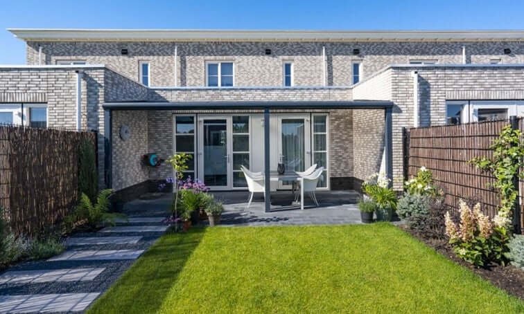 Bosco Veranda contemporary aluminum design