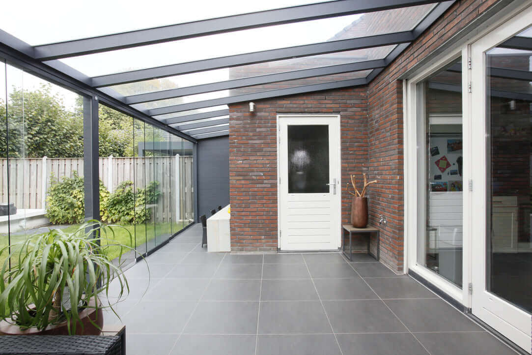 Pigato modern Veranda with sliding glass walls - affordable luxury