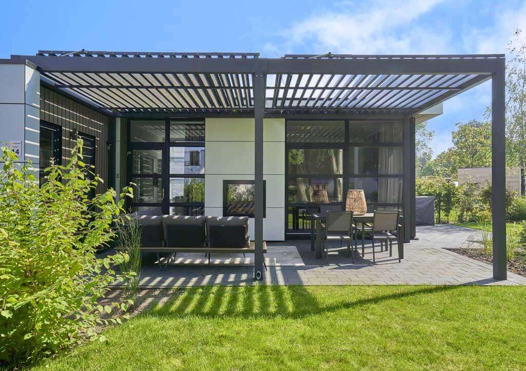Pinela - The luxury Louvered Roof Pergola