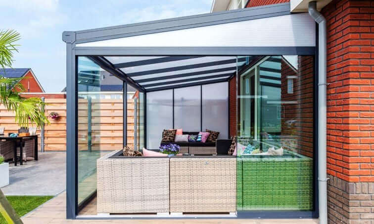 Veranda side frame for privacy