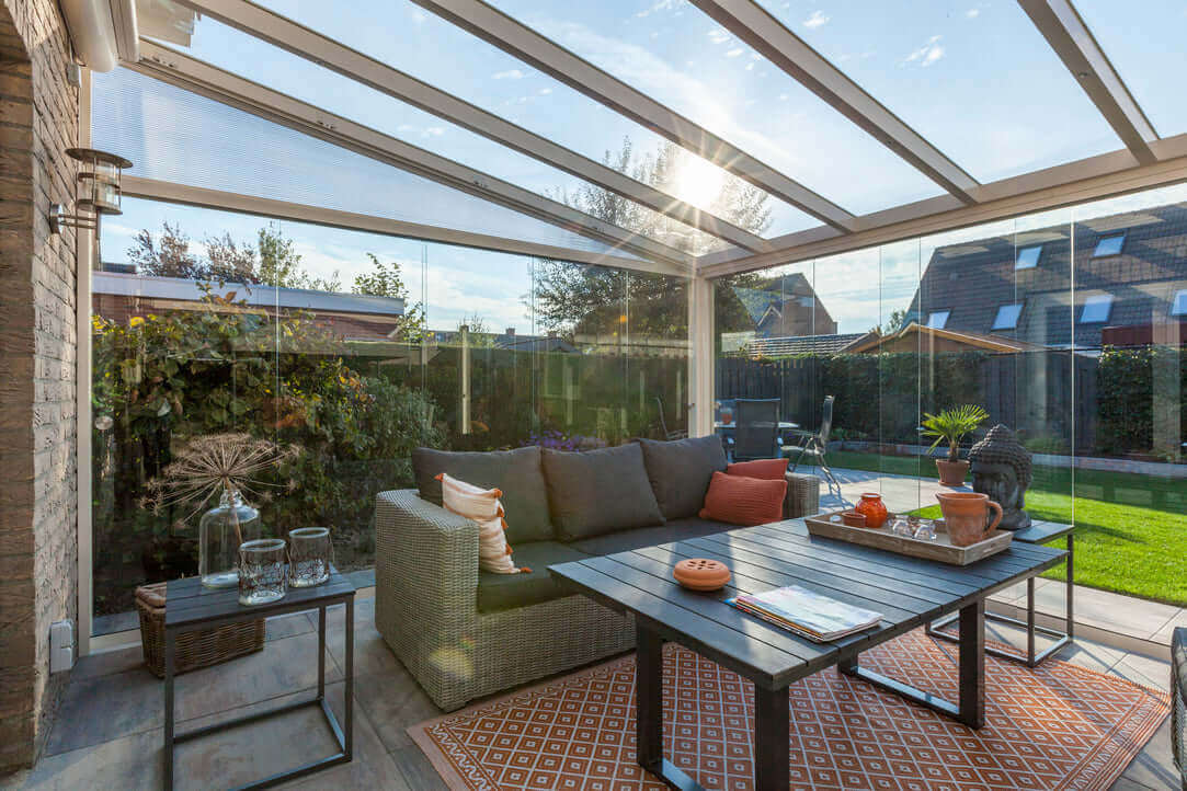 Pigato modern glass roof Veranda with sliding glass walls - luxury glass room